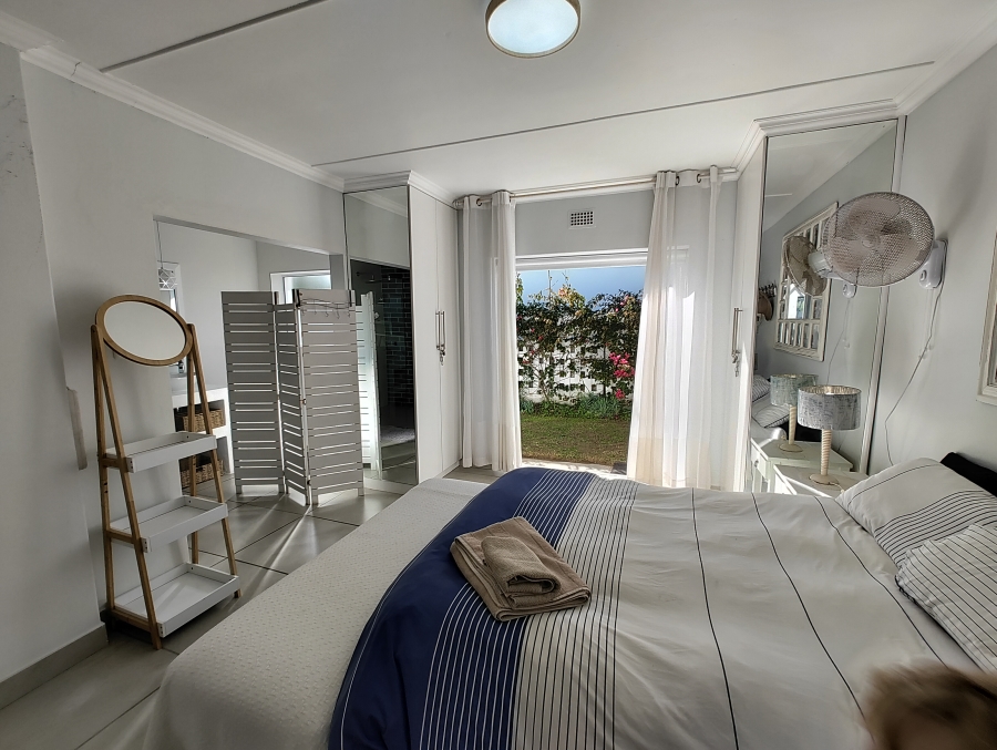 To Let 3 Bedroom Property for Rent in Stilbaai Wes Western Cape